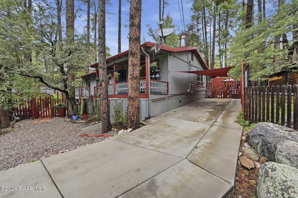 Photo of 1246 E Stage Coach Road, Prescott, AZ 86303 (MLS # 1085402)