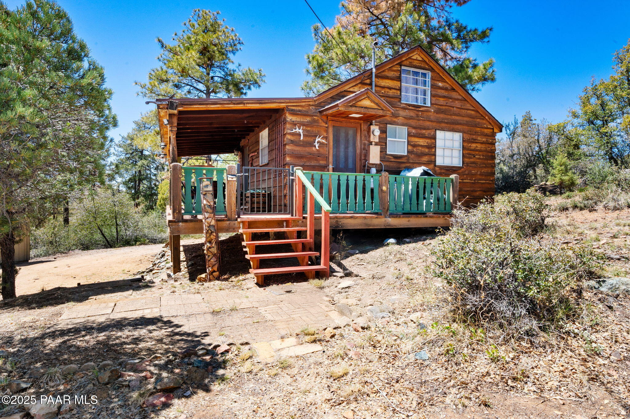 753 Skyline Drive