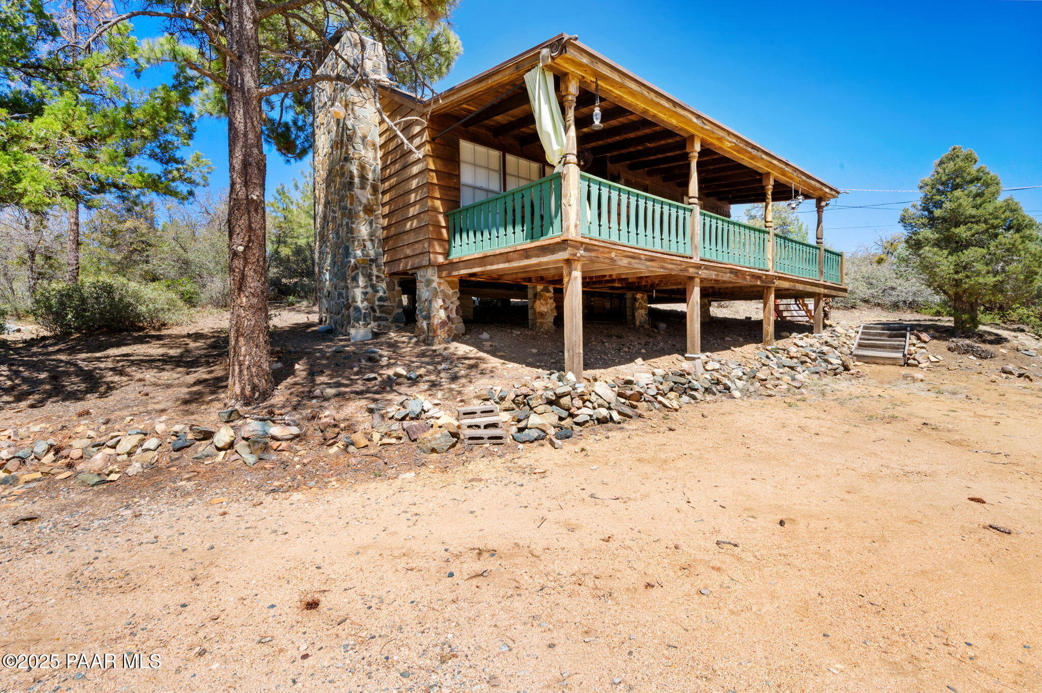 753 Skyline Drive
