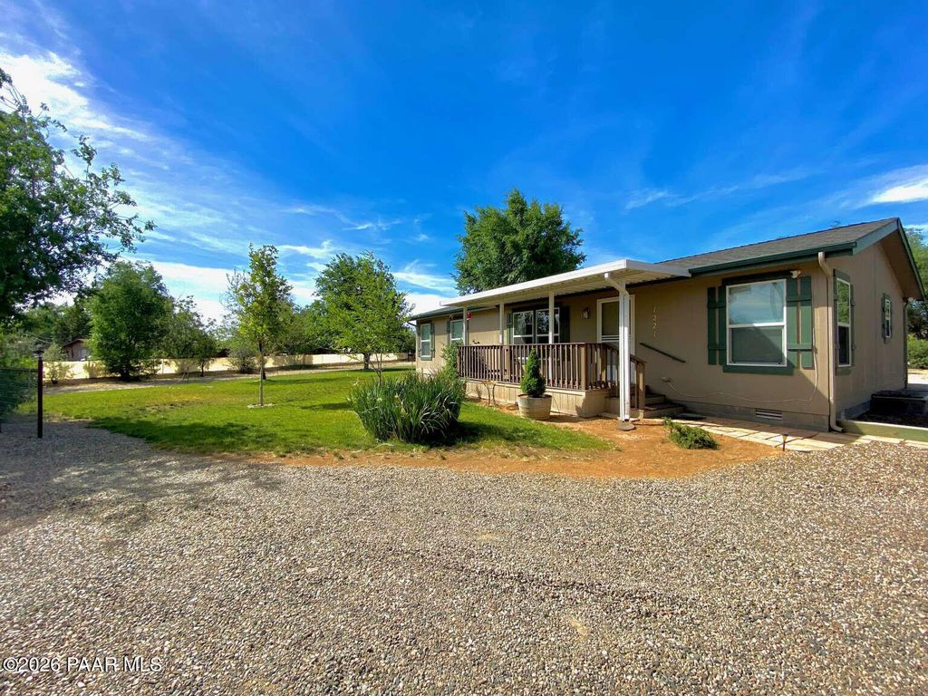 Photo of 1221 W Poco Lane, Chino Valley, AZ 86323 (MLS # 1080991)