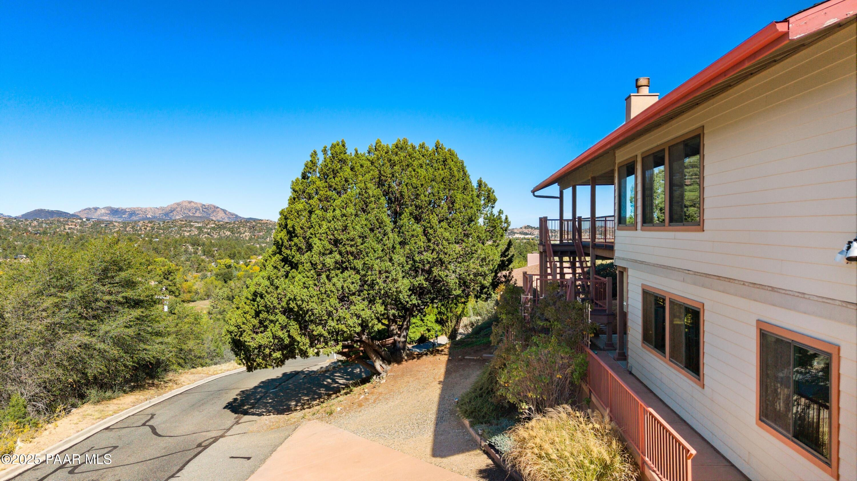 435 Fairway View Drive