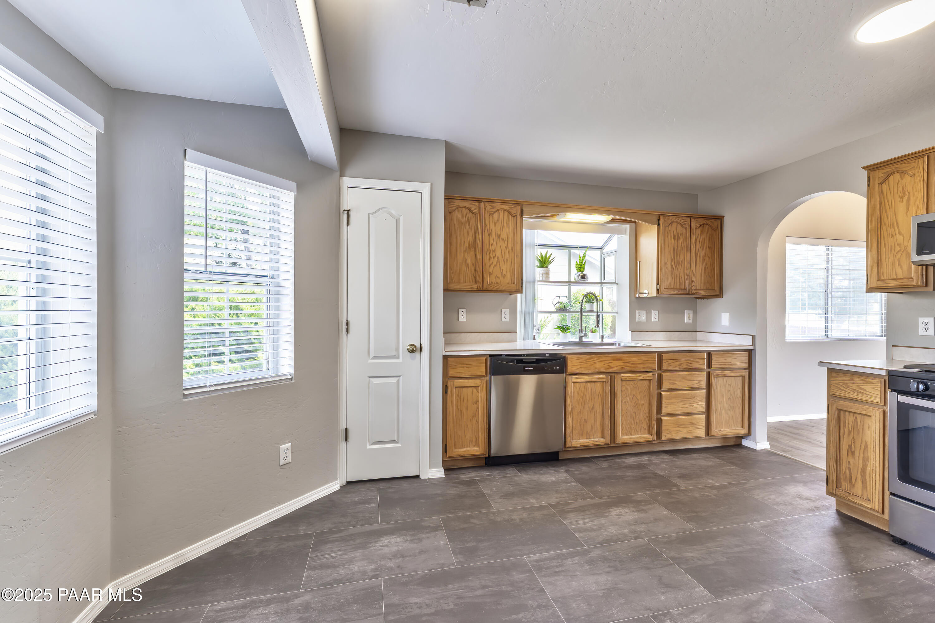 11640 Manzanita Trail