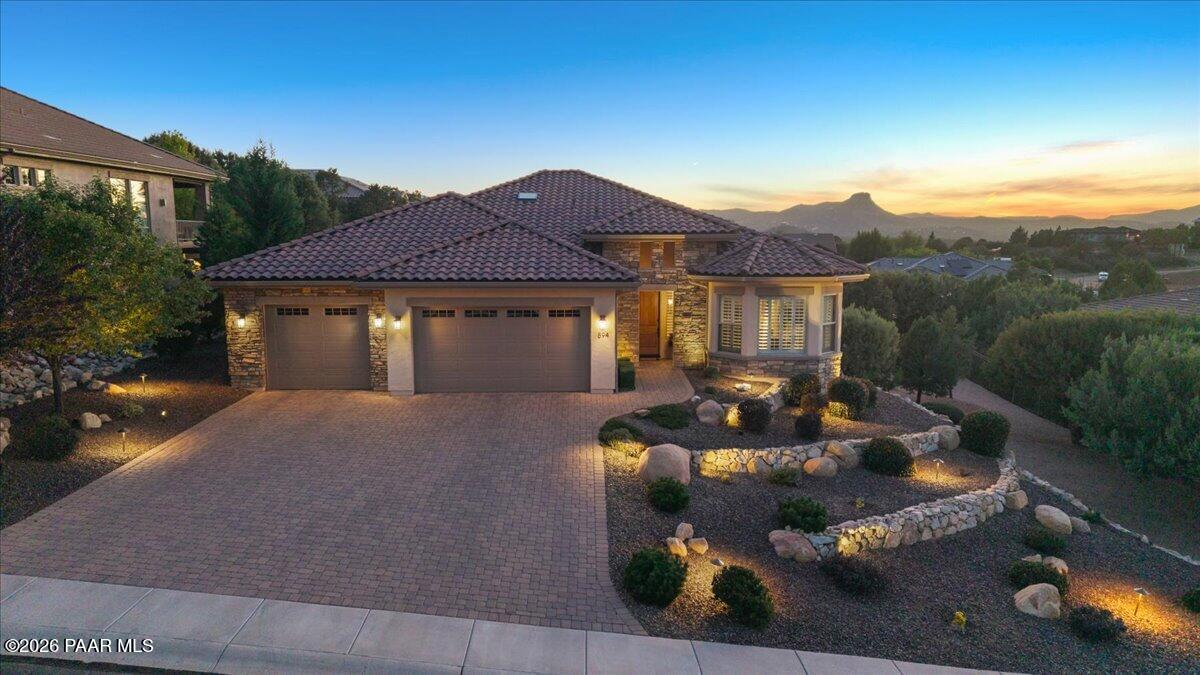 894 Canyon Breeze Court