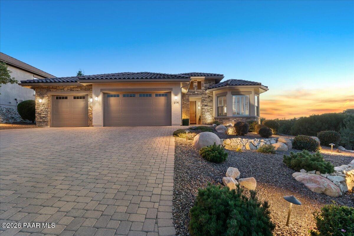 894 Canyon Breeze Court