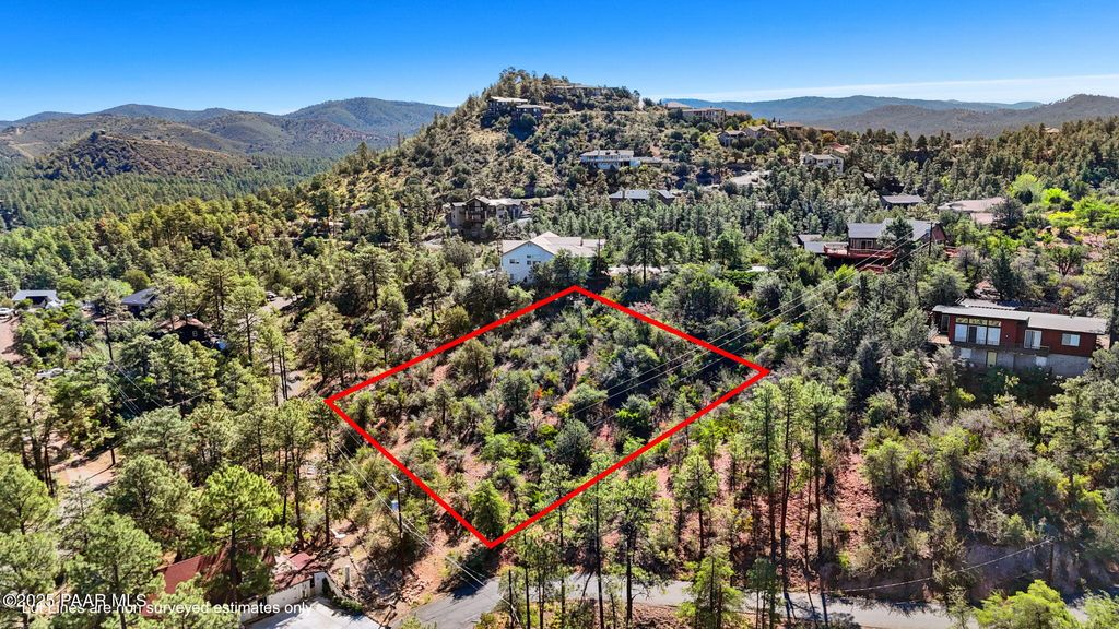 Photo of 00 E Skyview Drive, Prescott, AZ 86303 (MLS # 1076815)