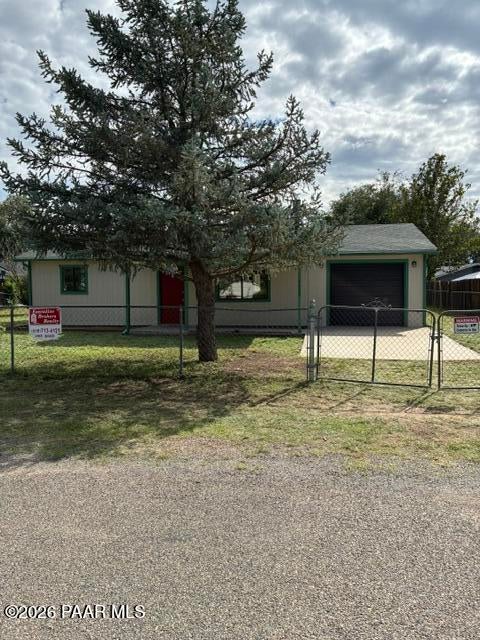 Photo of 1925 Jackrabbit Trail, Chino Valley, AZ 86323 (MLS # 1085827)