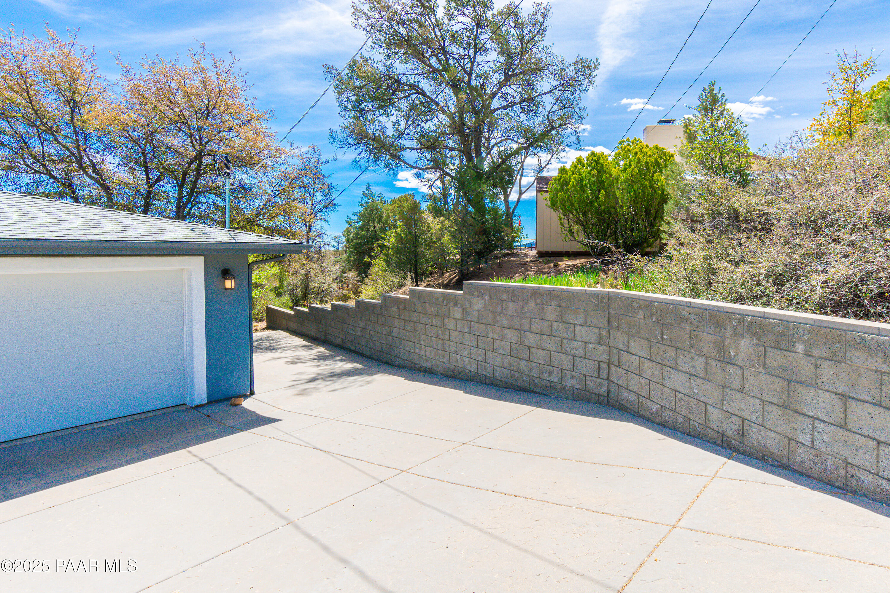2405 Country Park Drive
