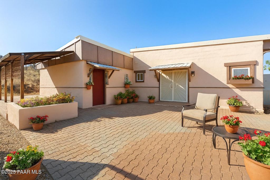 Photo of 5350 N Taro Lane, Chino Valley, AZ 86323 (MLS # 1077952)