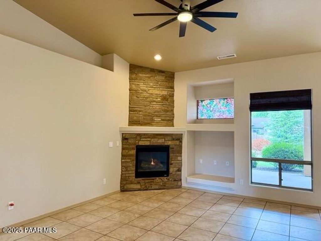 Photo of 5674 N Blanton Drive, Prescott Valley, AZ 86314 (MLS # 1077081)
