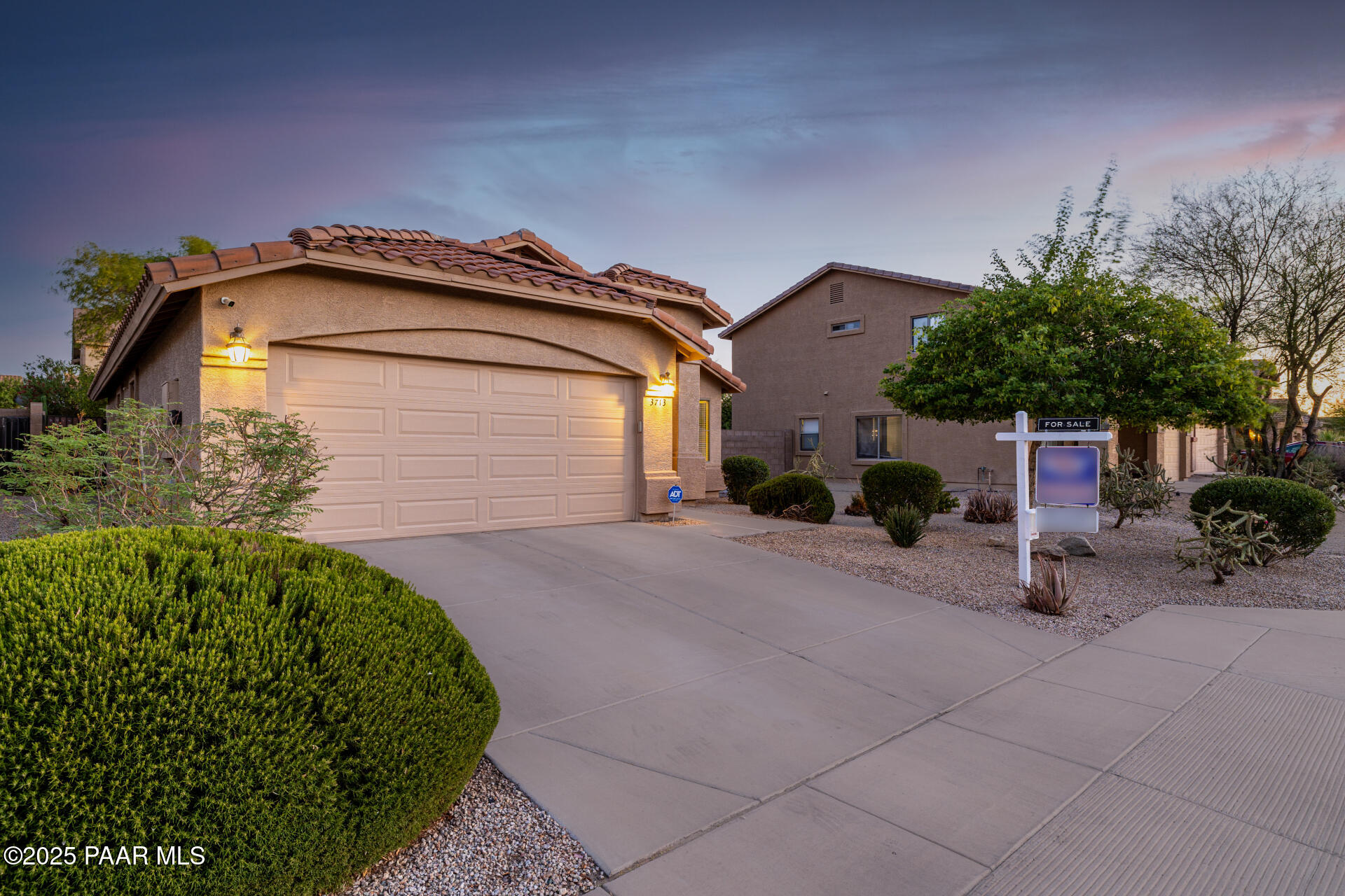 3713 W Nancy Lane