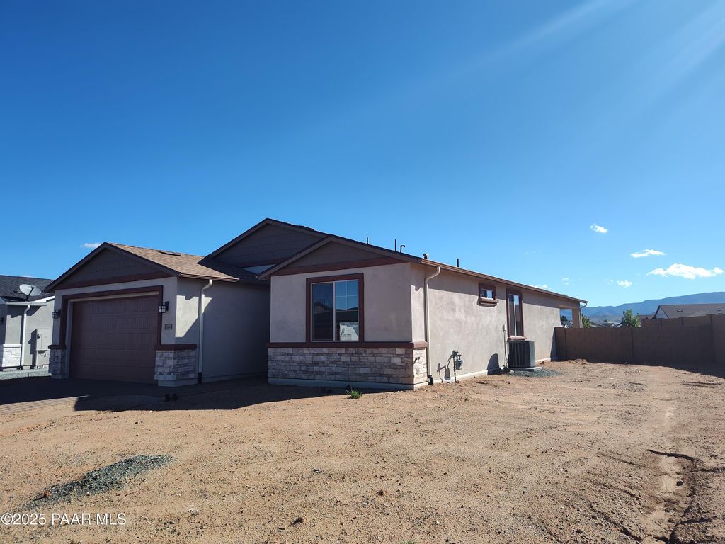 Photo of 7594 E Last Way Trail #19, Prescott Valley, AZ 86315 (MLS # 1076868)