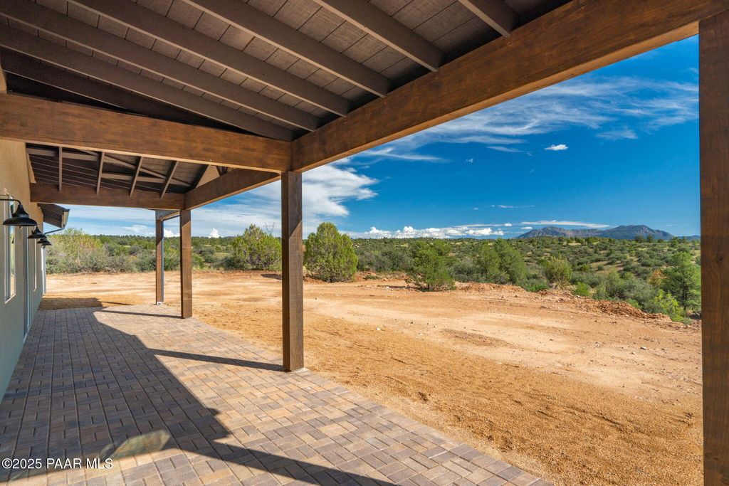 Photo of 7495 N Santa Maria Vis, Prescott, AZ 86305 (MLS # 1077419)