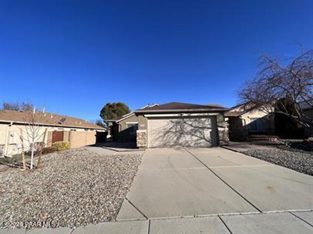 Photo of 7402 E Plateau Ridge Road, Prescott Valley, AZ 86315 (MLS # 1082447)