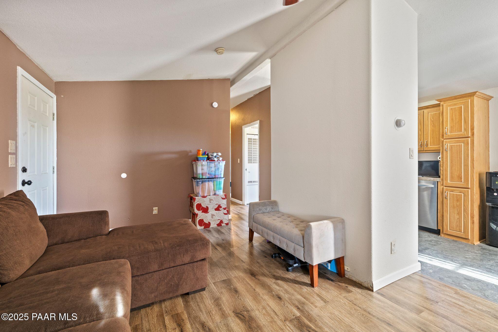 17068 E Lakeview Drive