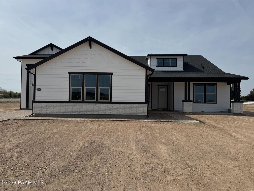 Photo of 1395 Connor Avenue, Chino Valley, AZ 86323 (MLS # 1080715)