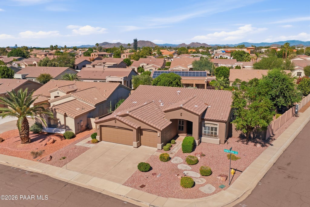 Photo of 6756 W Lone Cactus Drive, Glendale, AZ 85308 (MLS # 1085766)