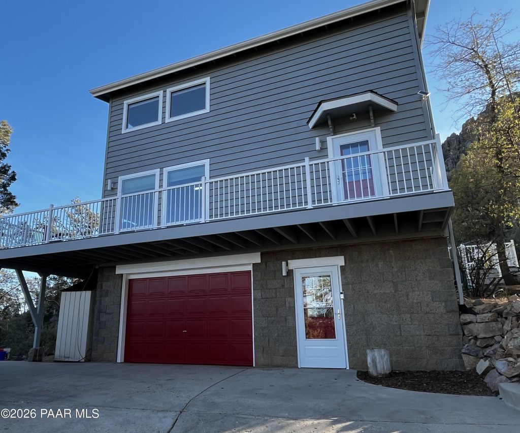 Photo of 2285 W Thumb Butte Road, Prescott, AZ 86305 (MLS # 1079436)