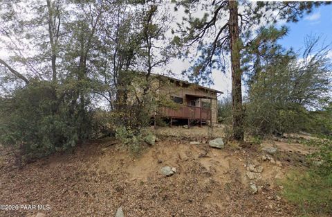 Photo of 830 Hassayampa Village Lane #L, Prescott, AZ 86303 (MLS # 1079026)