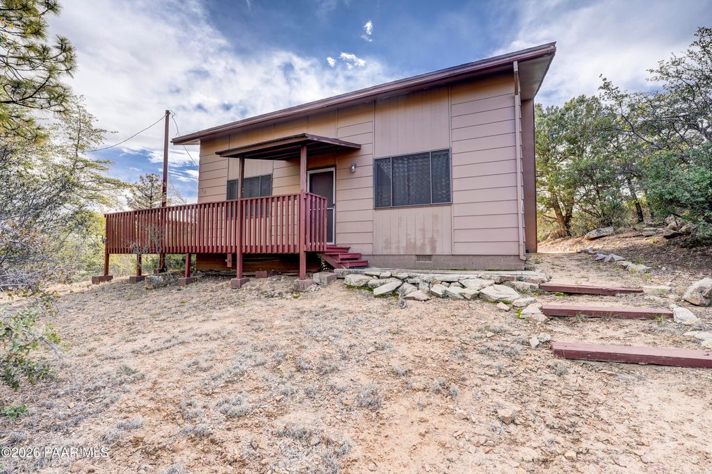 Photo of 830 Hassayampa Village Lane #L, Prescott, AZ 86303 (MLS # 1079026)