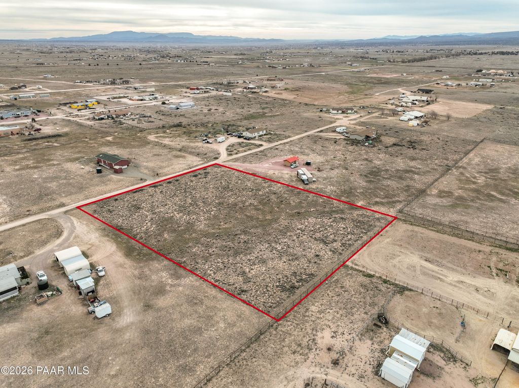 Photo of 26930 N Dark Sky Drive, Paulden, AZ 86334 (MLS # 1079542)