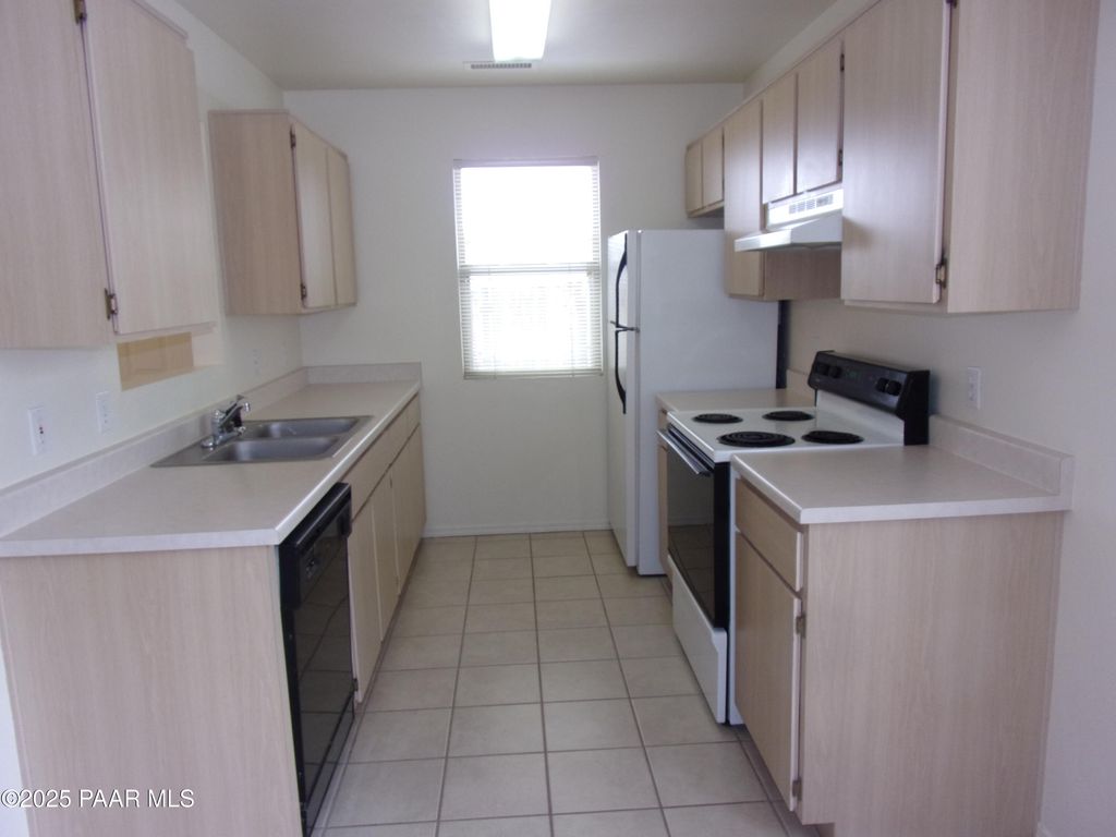Photo of 9641 E Lakeshore Drive #3, Prescott Valley, AZ 86314 (MLS # 1082165)