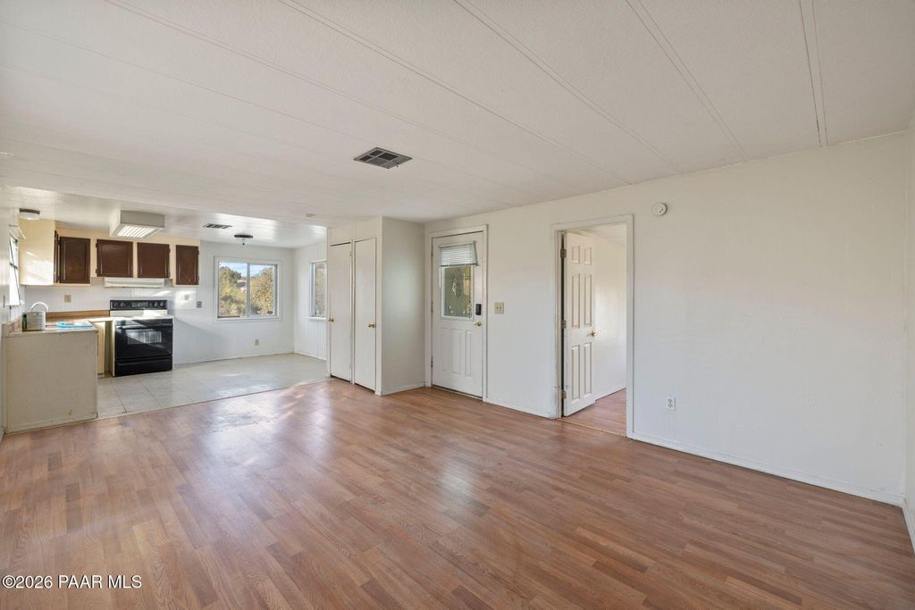 Photo of 20659 E Quail Run Drive, Mayer, AZ 86333 (MLS # 1078662)