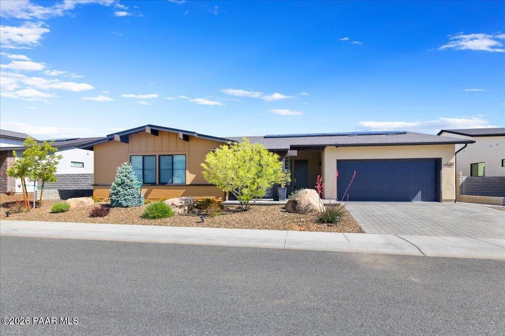 Photo of 4797 N Yorkshire Loop, Prescott Valley, AZ 86314 (MLS # 1081697)