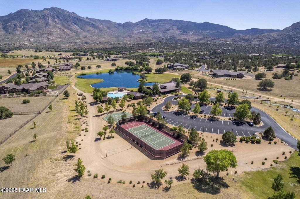 Photo of 4755 W Phantom Hill Road, Prescott, AZ 86305 (MLS # 1077311)