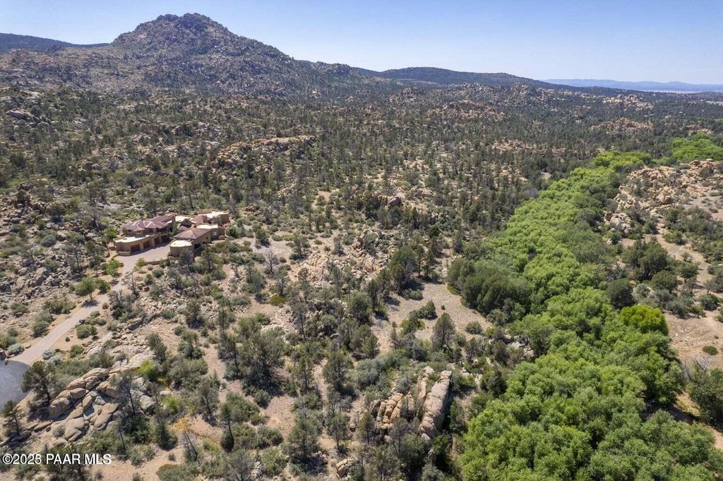 Photo of 4755 W Phantom Hill Road, Prescott, AZ 86305 (MLS # 1077311)