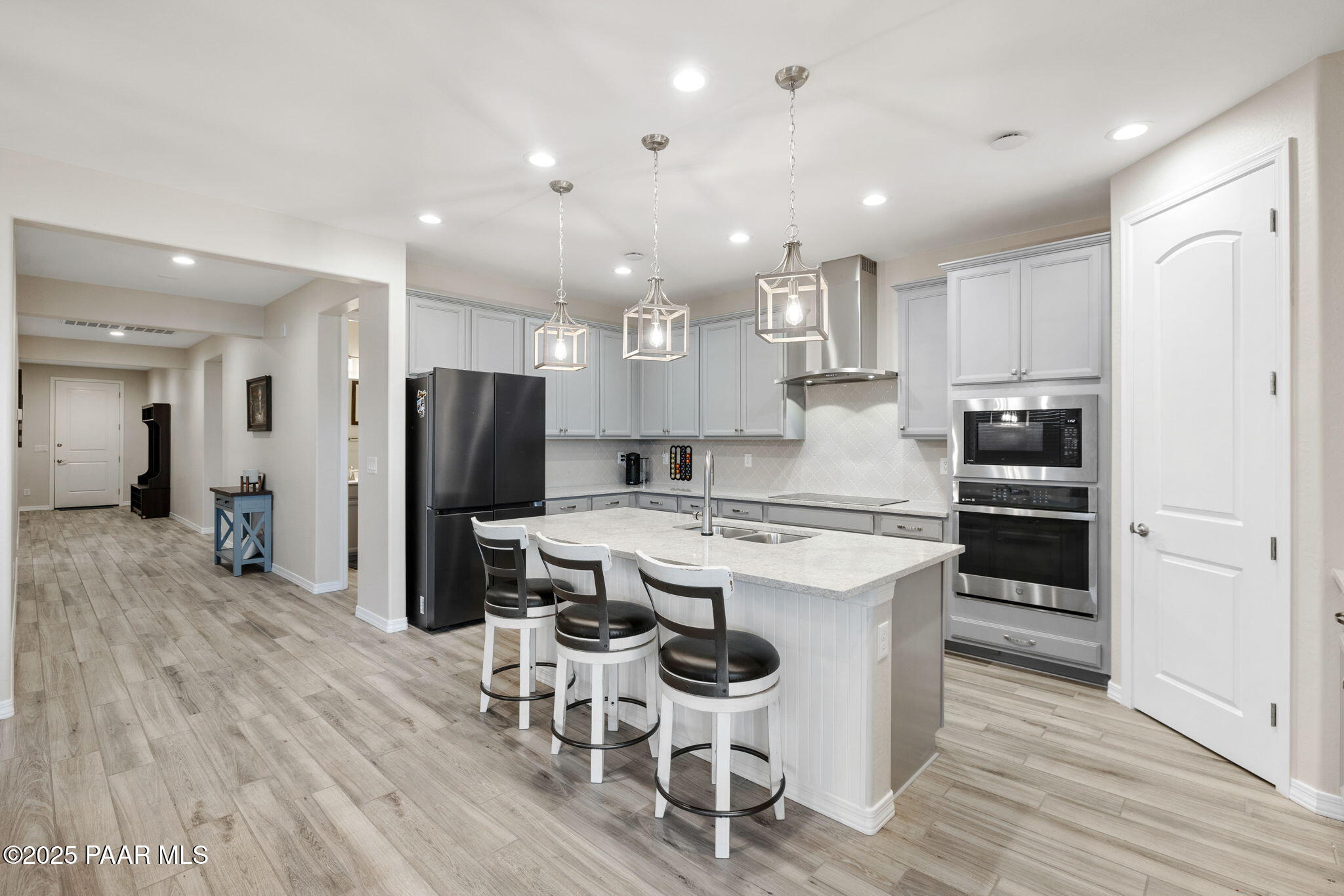 7872 Huckleberry Trail