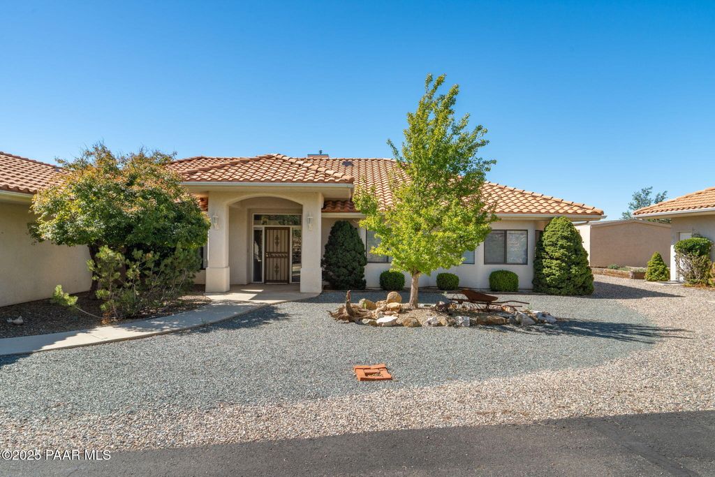 Photo of 14400 E Mustang Drive, Dewey-Humboldt, AZ 86327 (MLS # 1077093)