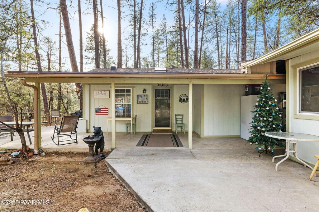 Photo of 1347 W Quartz Road, Prescott, AZ 86303 (MLS # 1078418)