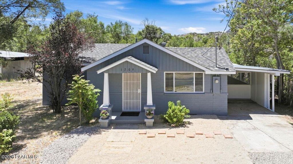 Photo of 1709 W Adams Avenue, Prescott, AZ 86305 (MLS # 1082391)