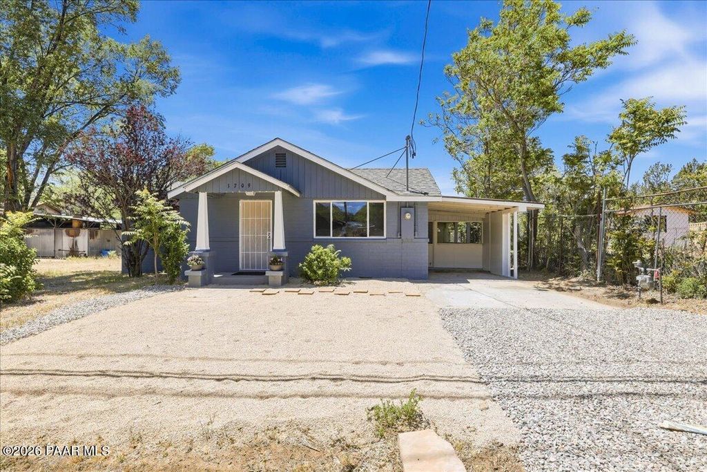 Photo of 1709 W Adams Avenue, Prescott, AZ 86305 (MLS # 1082391)