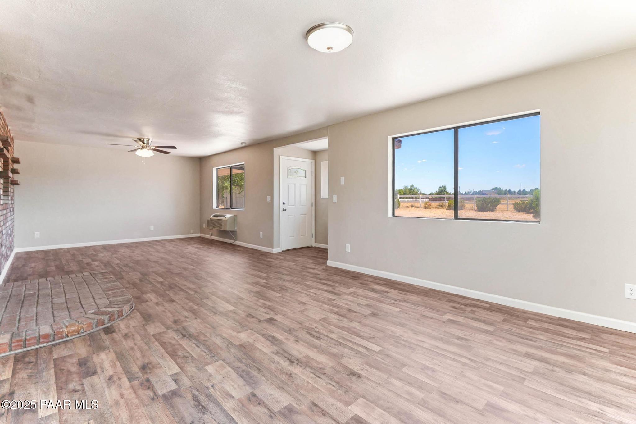 2375 N Cochise Street