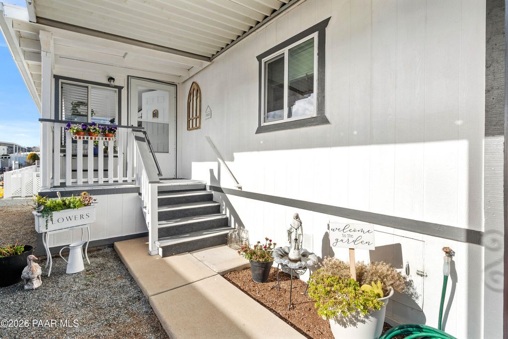 Photo of 1165 Rocking M Lane, Dewey-Humboldt, AZ 86327 (MLS # 1078650)