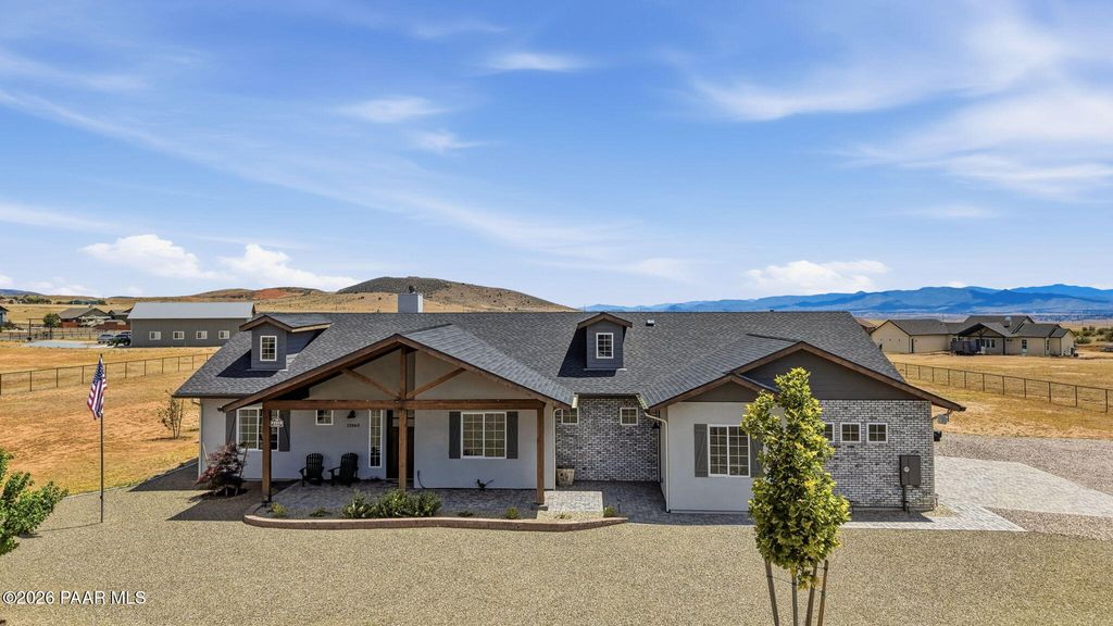 Photo of 12563 E Stargazer Lane, Prescott Valley, AZ 86315 (MLS # 1083137)