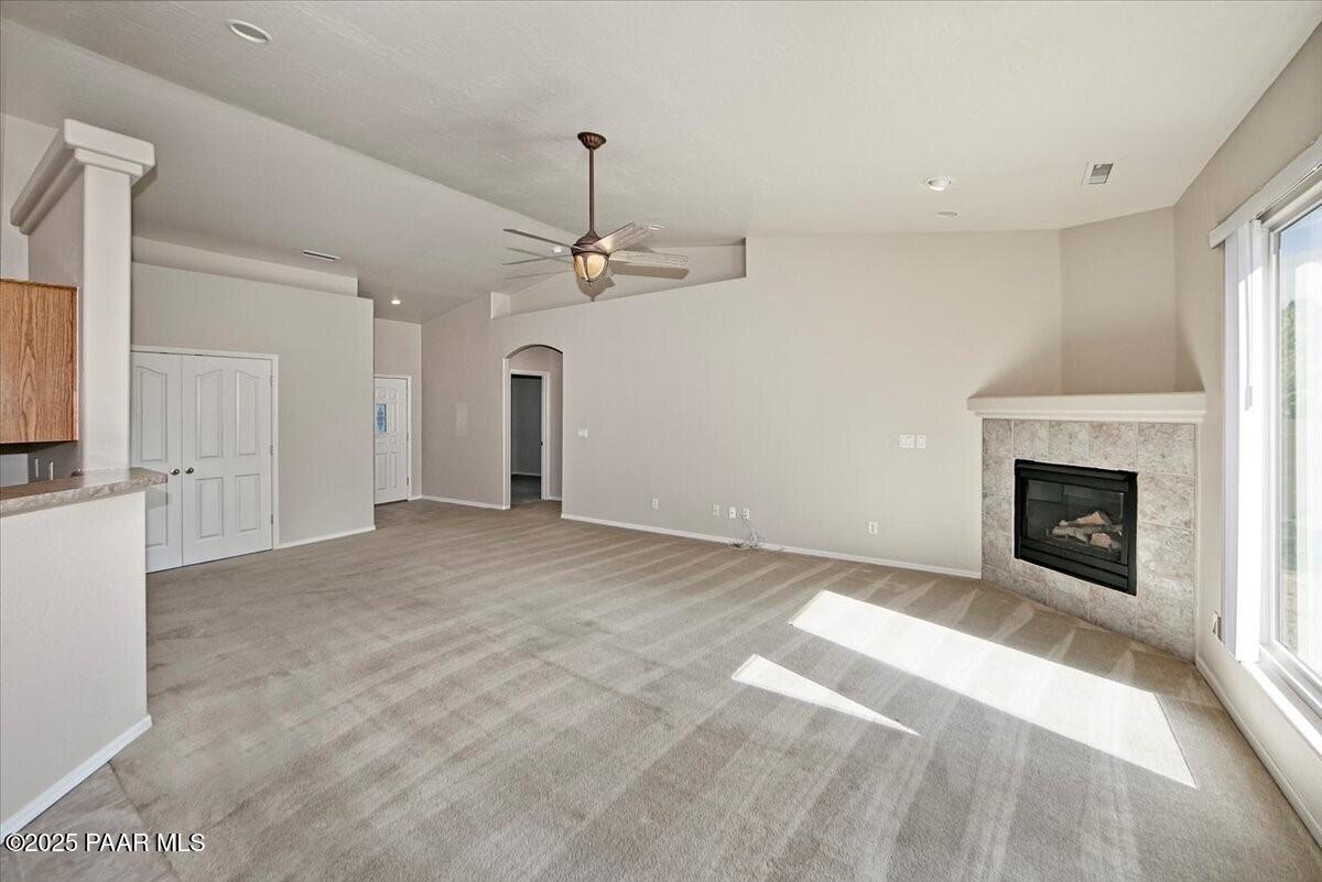 5491 N Ardmore Avenue