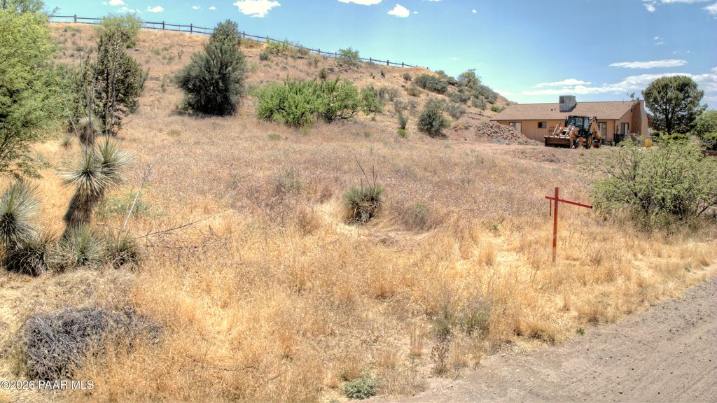 Photo of 4555 E Goldmine Road, Lake Montezuma, AZ 86335 (MLS # 1081909)