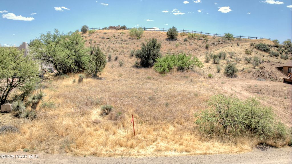 Photo of 4555 E Goldmine Road, Lake Montezuma, AZ 86335 (MLS # 1081909)