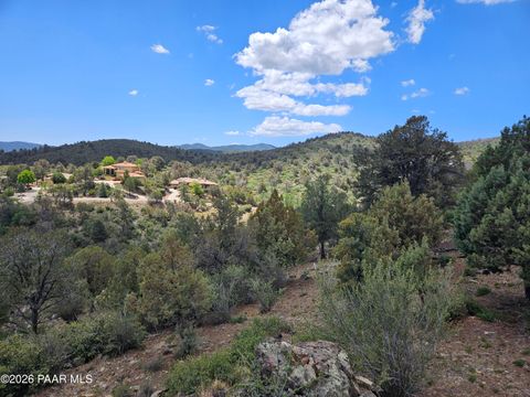 Photo of 589 Windspirit Circle, Prescott, AZ 86303 (MLS # 1082331)