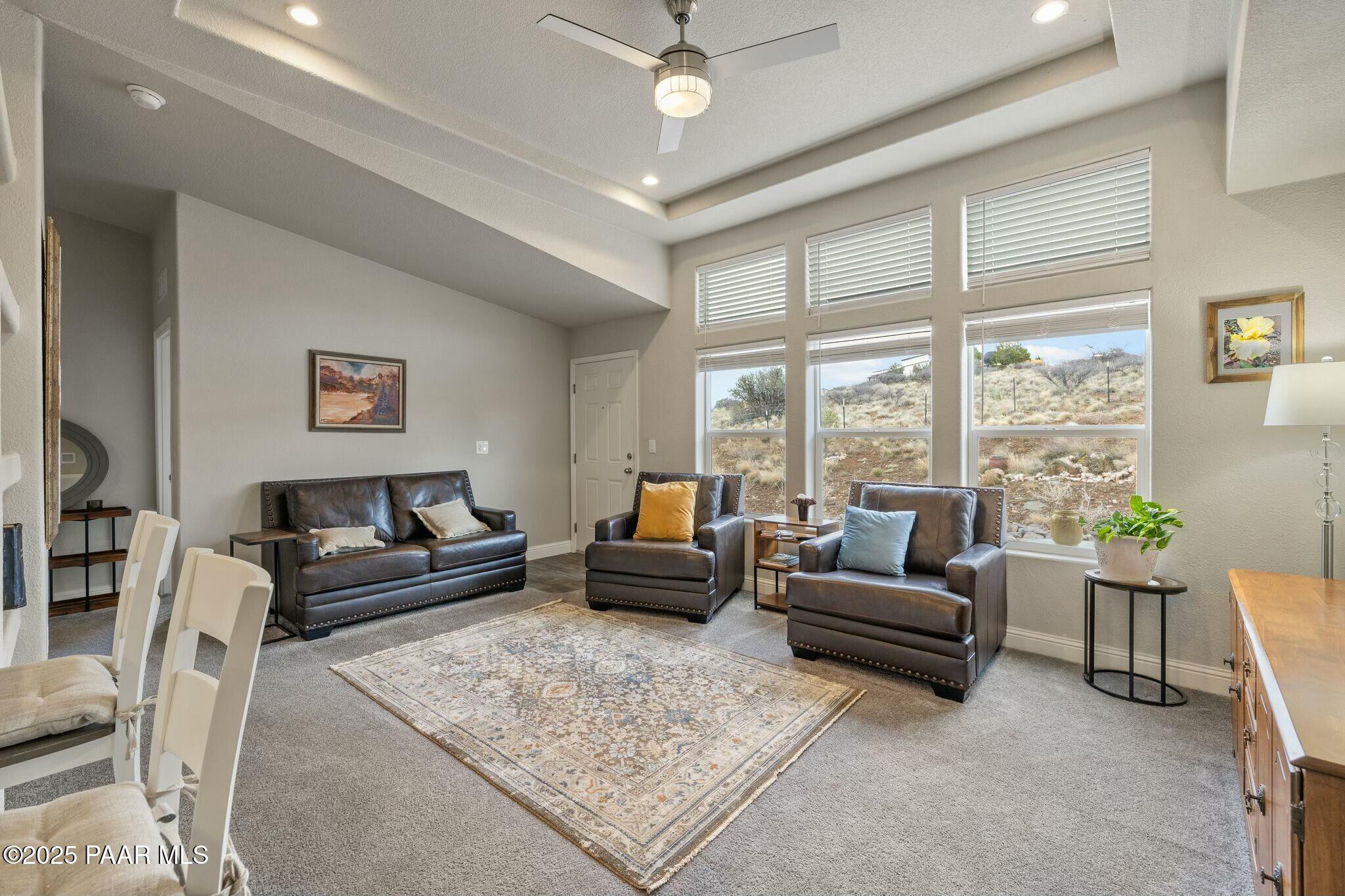 2215 N Smoki Trail