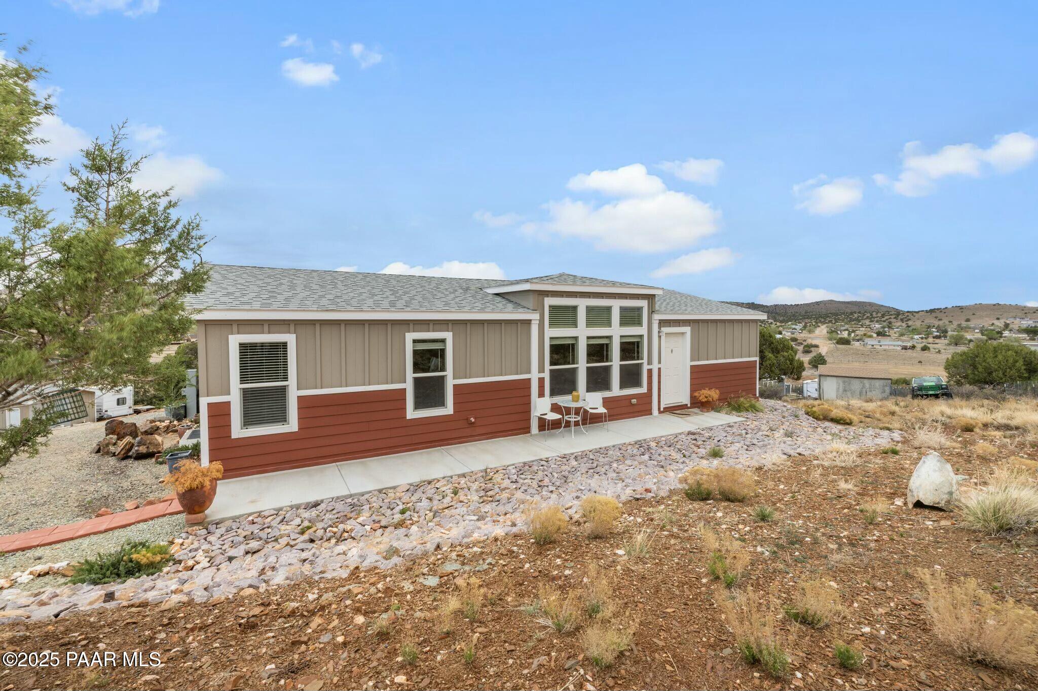 2215 N Smoki Trail