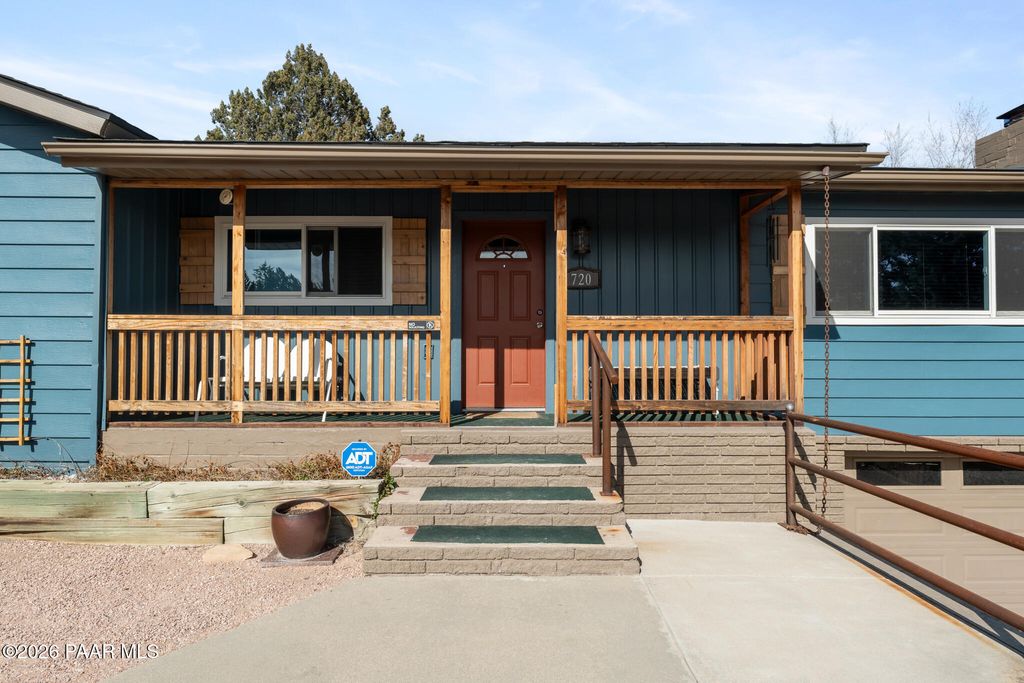 Photo of 720 Whetstine Avenue, Prescott, AZ 86301 (MLS # 1079339)