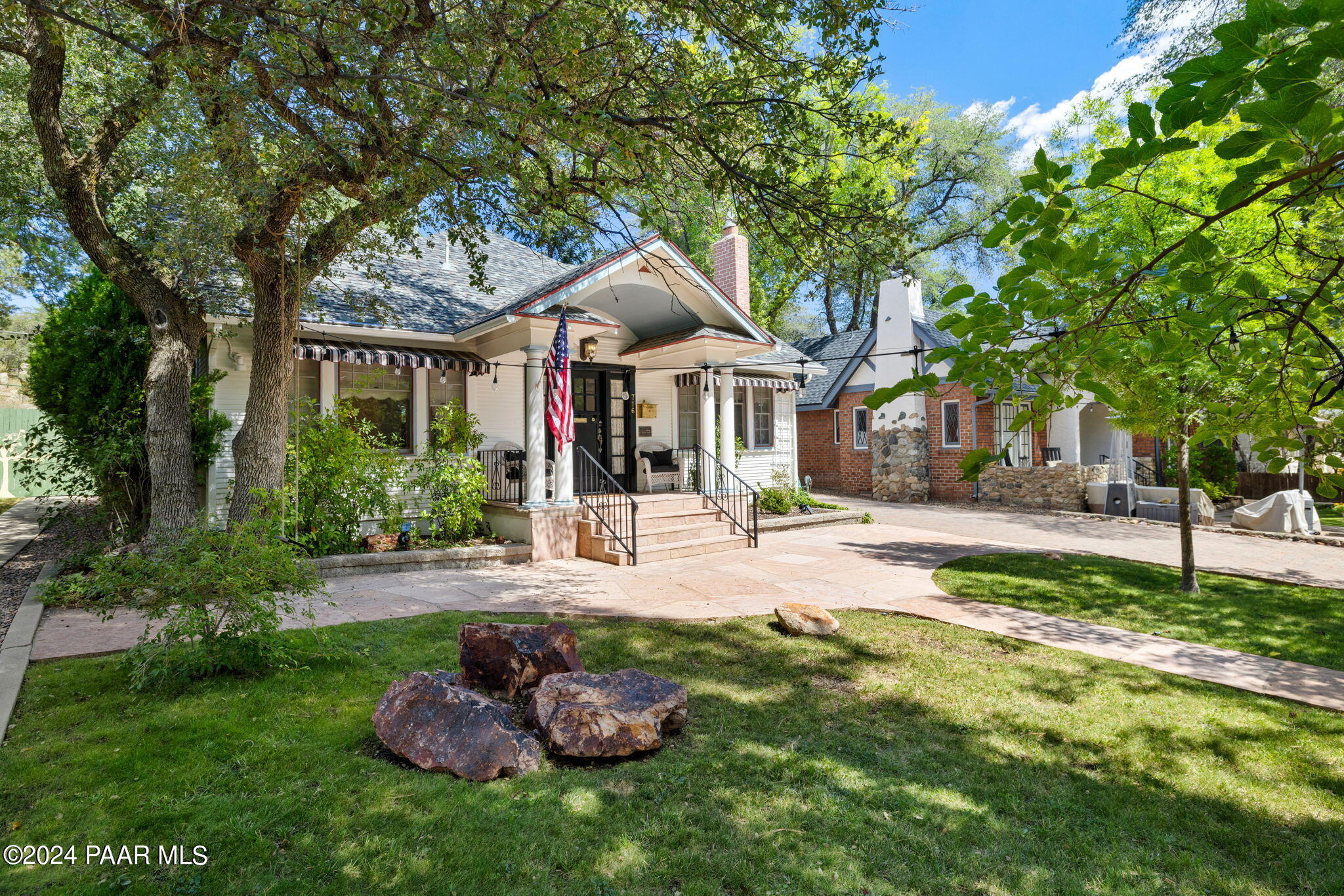 716 Country Club Drive