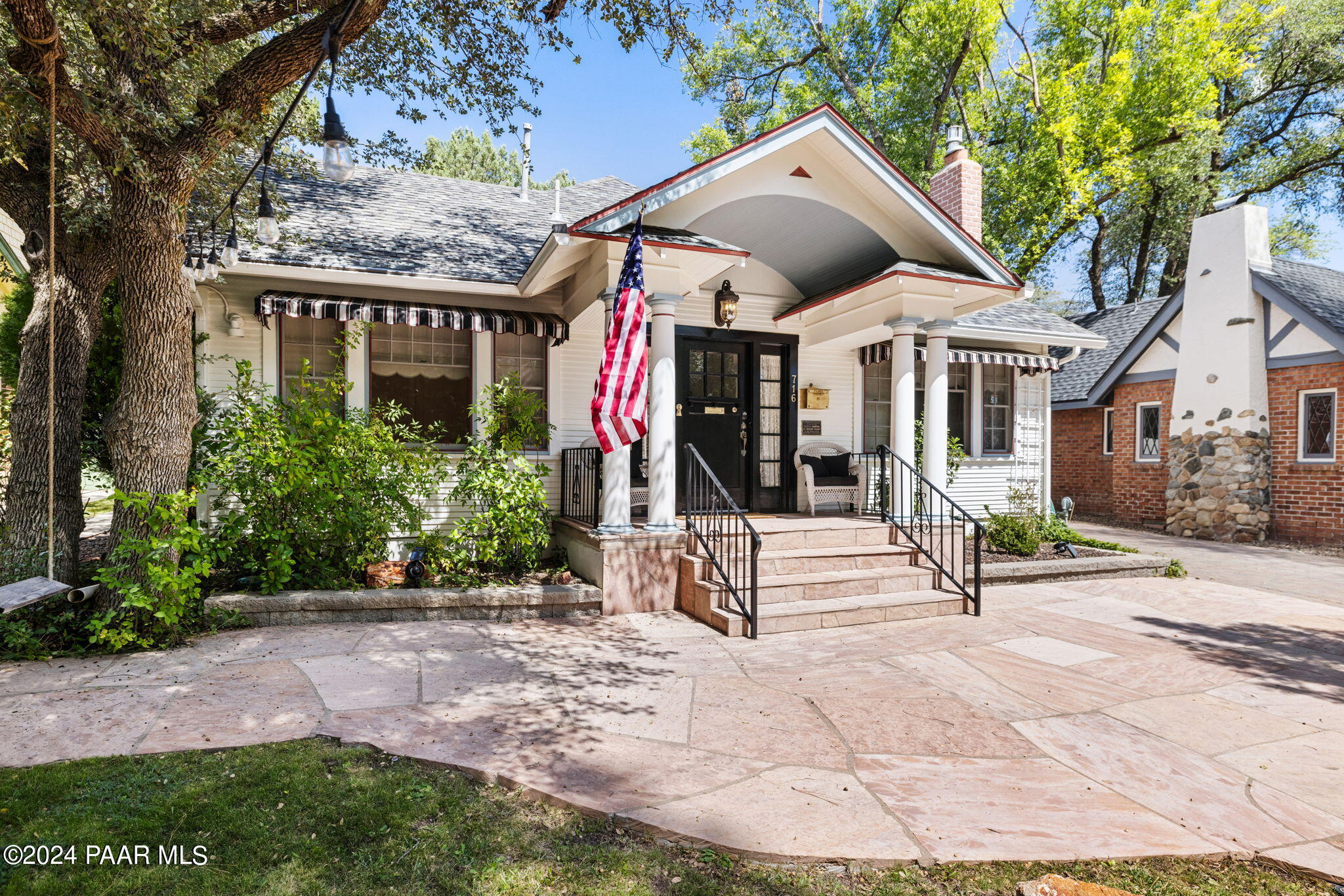 716 Country Club Drive