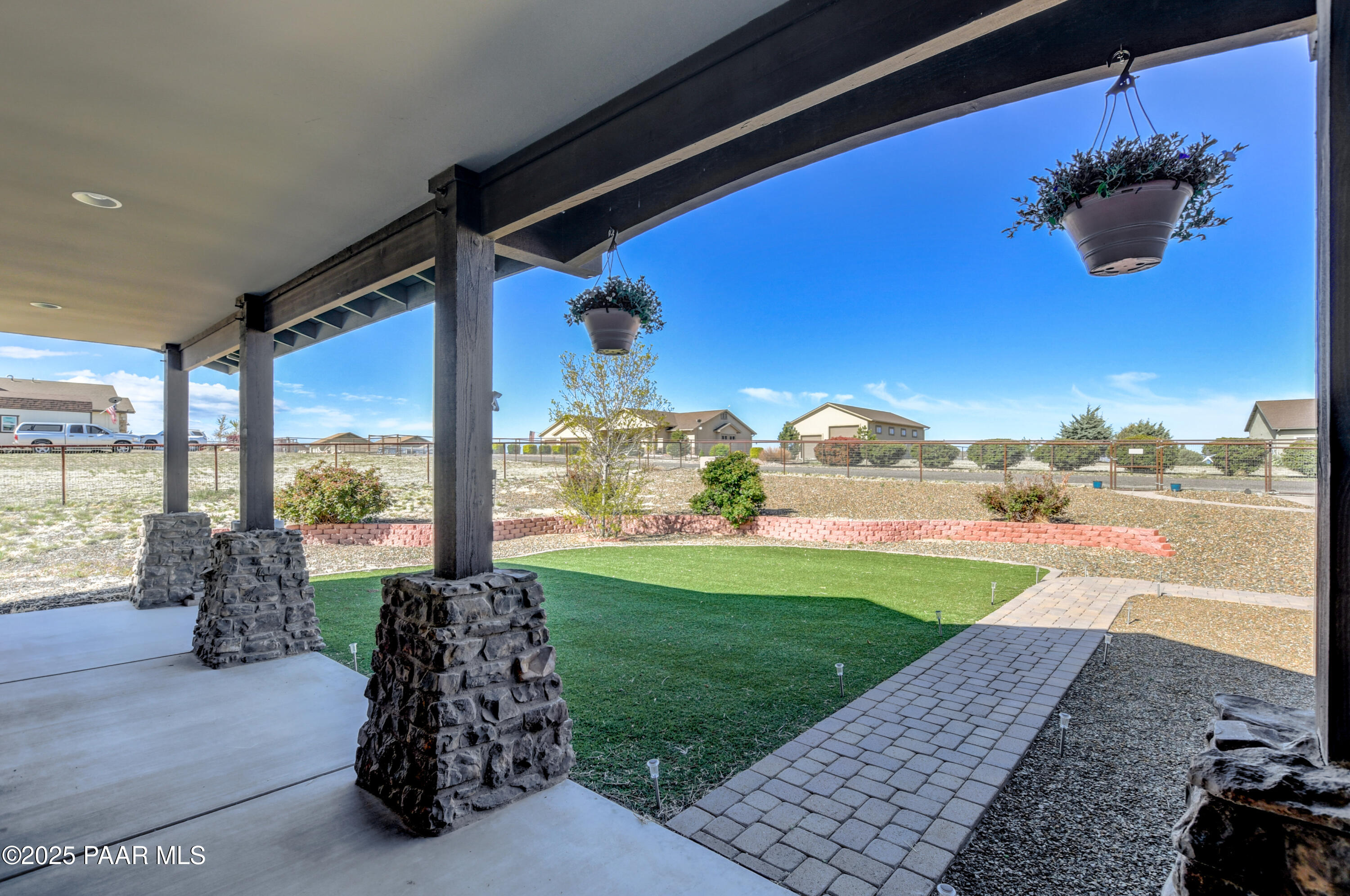 8675 N Buffalo Hill Court