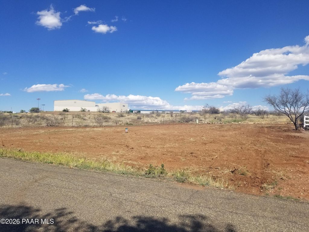 Photo of 17402 E Bob White Road, Mayer, AZ 86333 (MLS # 1080038)