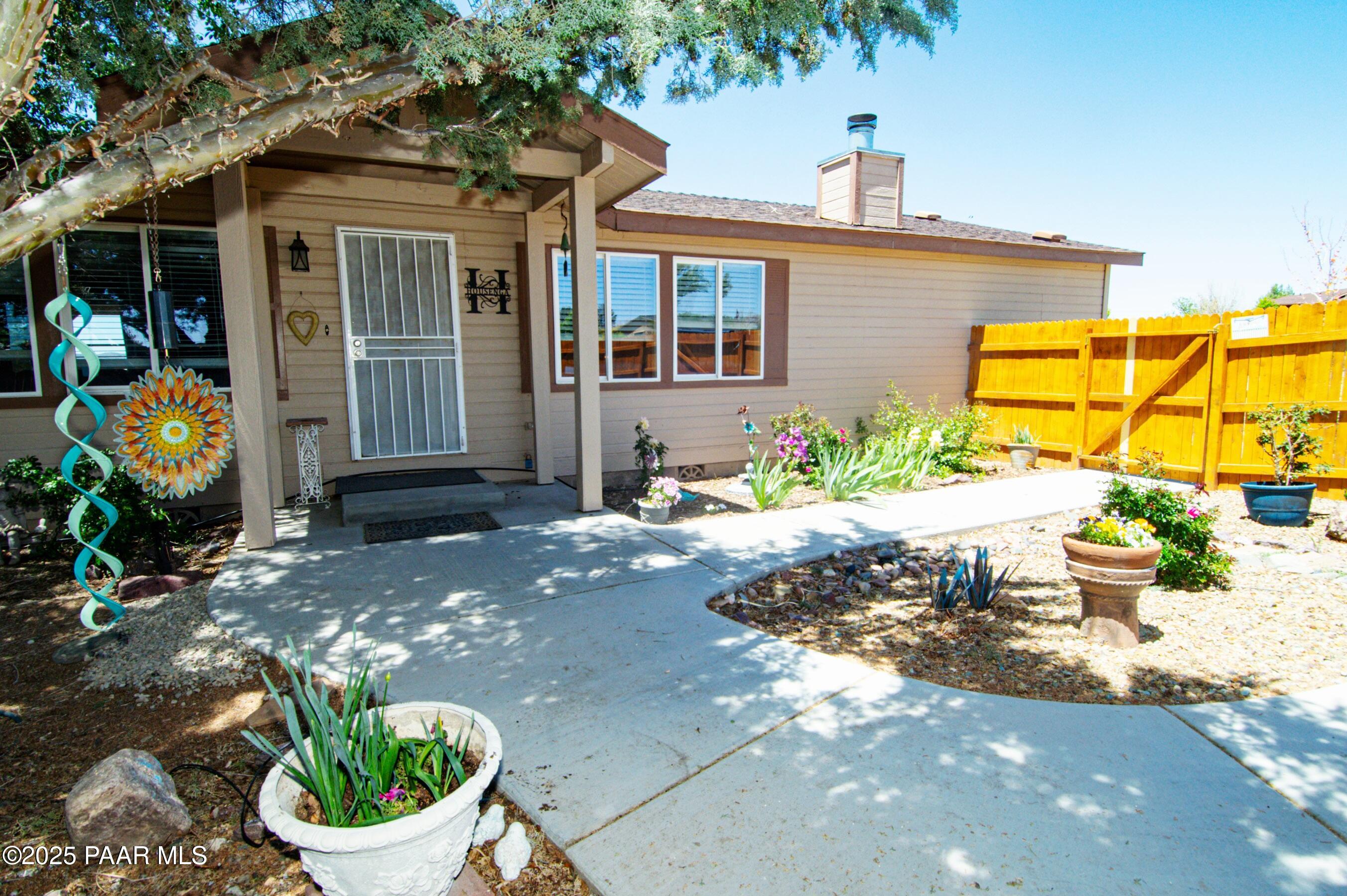 858 Sycamore Lane