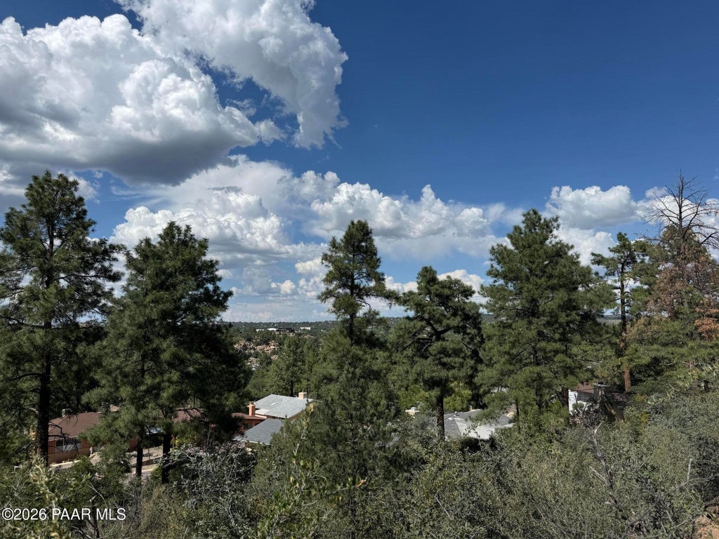 Photo of 221 Hidden Drive, Prescott, AZ 86303 (MLS # 1084618)